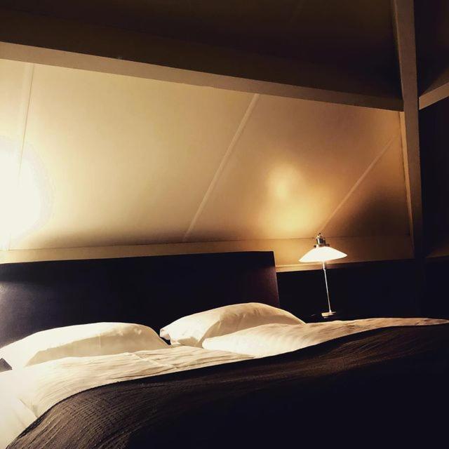Bed And Breakfast De Biesbosch - In 'T Riet Drimmelen Exterior foto