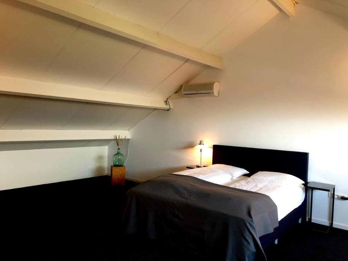 Bed And Breakfast De Biesbosch - In 'T Riet Drimmelen Exterior foto